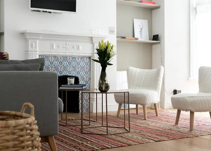 Guestready - Stylish 2Br Home In West Kensington